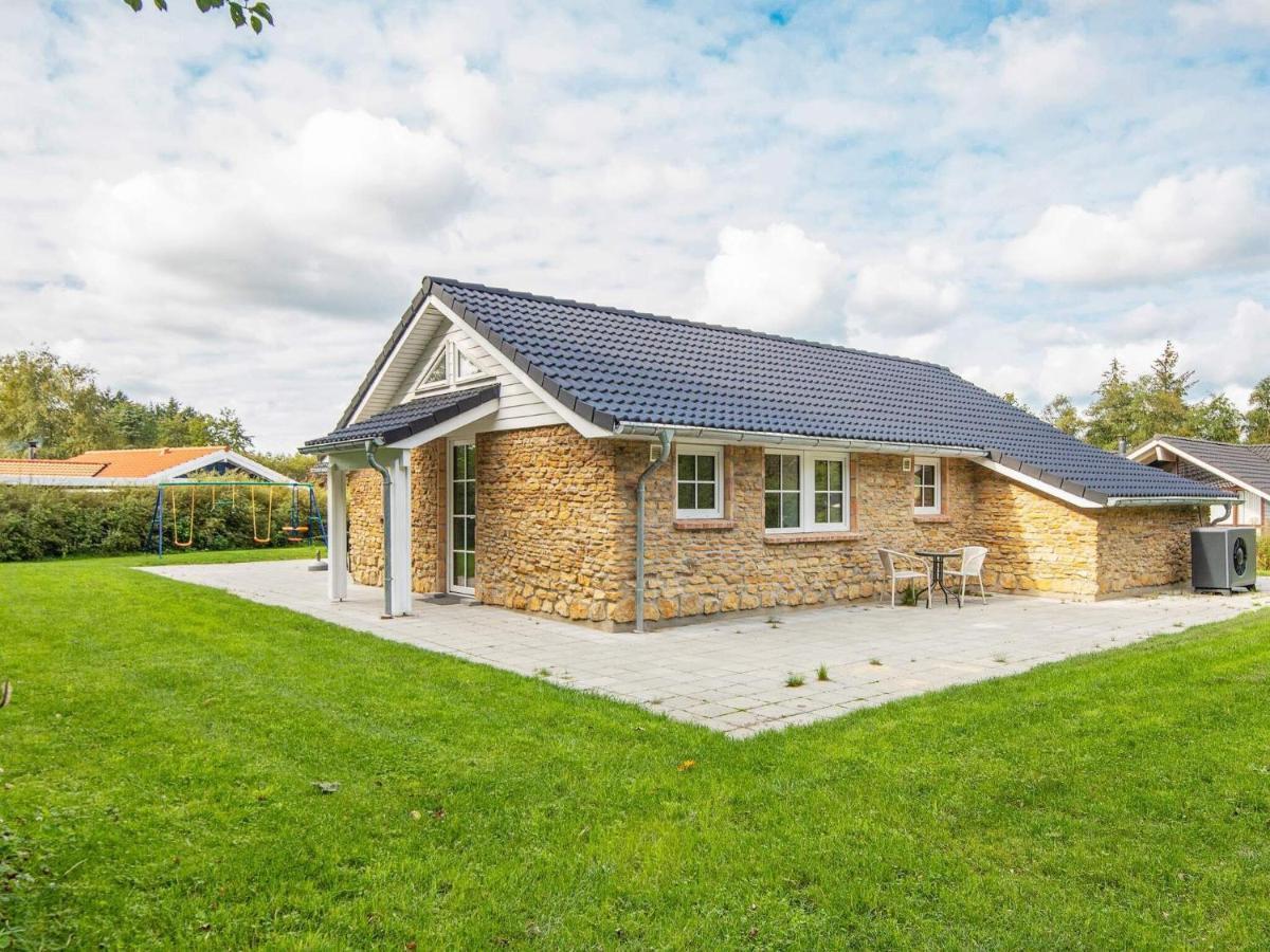6 Person Holiday Home In Ansager Eksteriør bilde