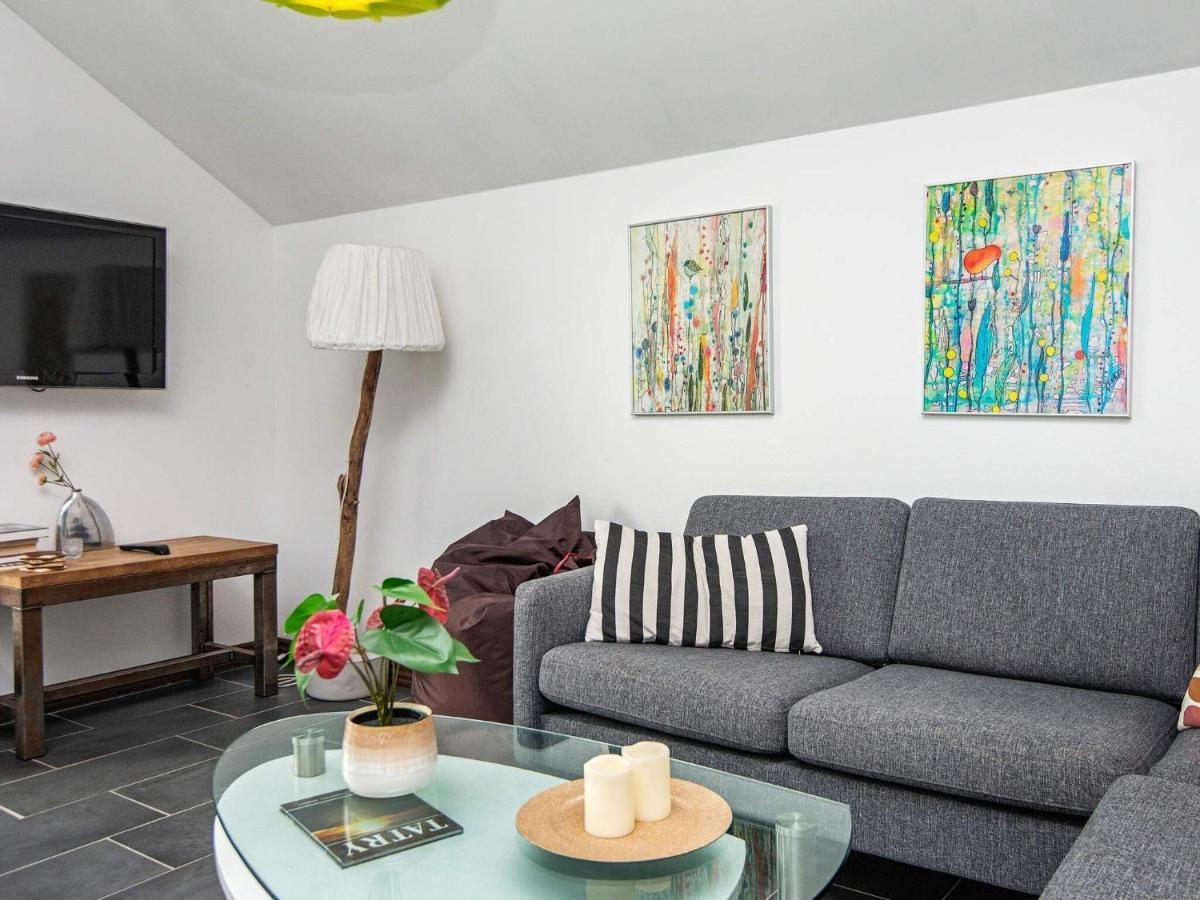 6 Person Holiday Home In Ansager Eksteriør bilde